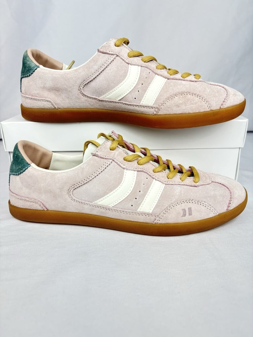 Coolway Kizuna Pink Suede Retro Sneakers Low Top Women US 10 Men US 7 EU 41